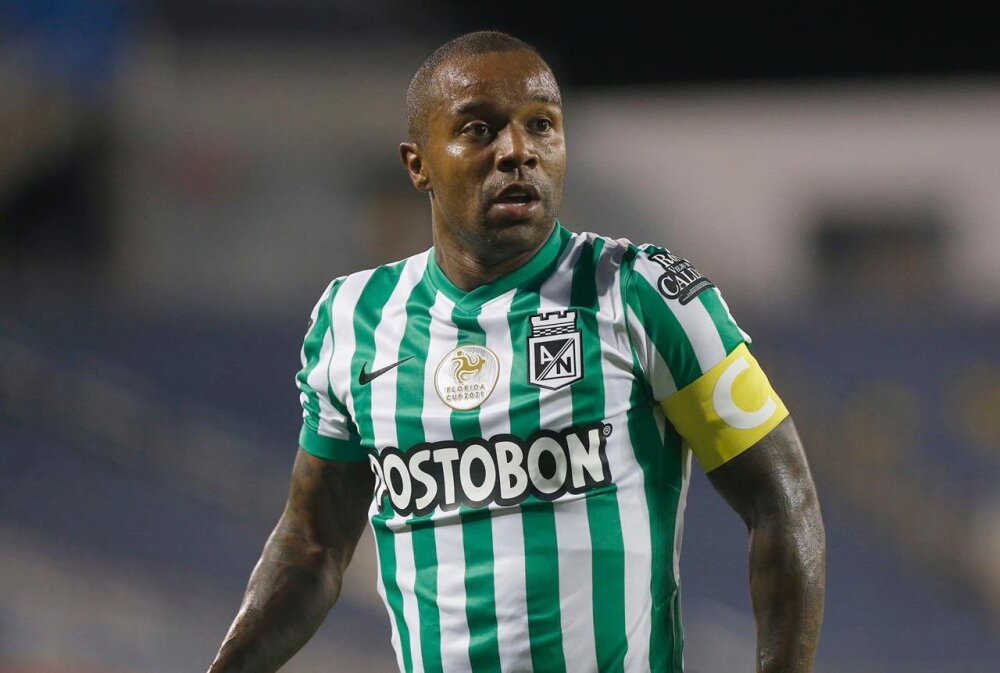 Dorlan Pabón Sorprende con su Renuncia a Nacional: ¿Qué Implica para el Equipo?