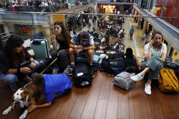 Ataque Coordinado Paraliza Trenes en París Durante Juegos Olímpicos